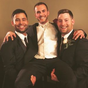 Meet your Posher, Dustin